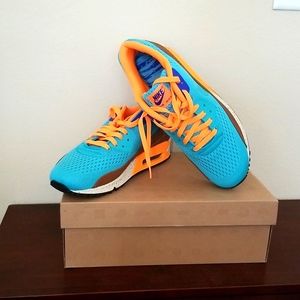 Nike Air Max (Miami Love)